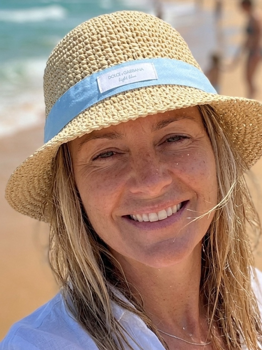 Summer Must!Beautiful Dolce & Gabbana Straw Hat with Light Blue Band
